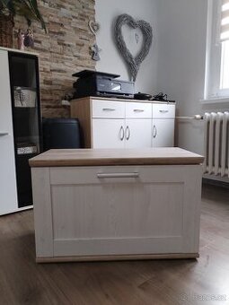 Komoda / skříňka / botník dub sonoma