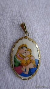 PŘÍVĚSEK STARÁ MADONKA PORCELÁN 5.63G//38X27MM