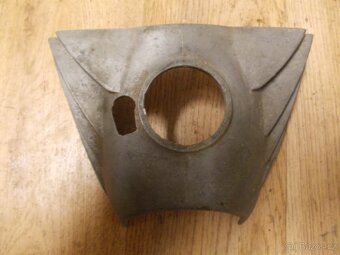 Kryt karburátoru jawa 350