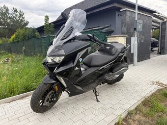BMW C400 GT Triple Black - MAX VÝBAVA