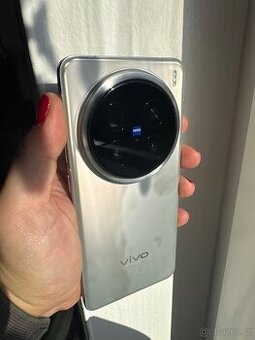 Vivo x200 pro -  v záruce 1+ rok