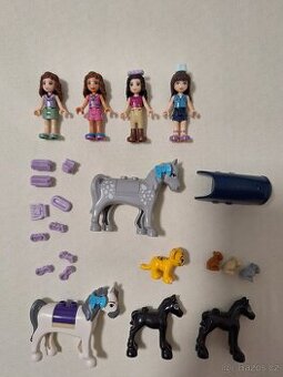 Lego Friends Minifigurky, koně a další zvířata