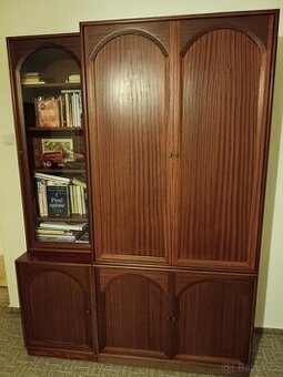 Nábytek z roku 1988