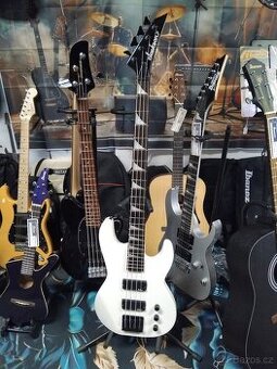 Elektrická baskytara