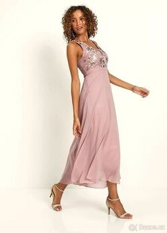 Krásné společenské šaty 40/42