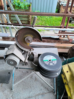 Elektrická rozbrušovačka