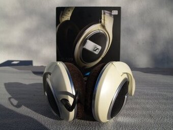 Sennheiser HD 599