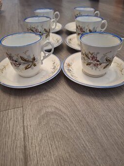 Prodej starožitných hrnecku