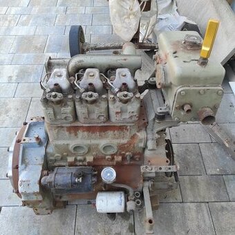 Motor deutz 3valec - 1