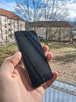 IPHONE SE 2020 VÝMĚNA