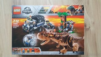 LEGO 75929 Útěk před Carnotaurem v Gyrosféře