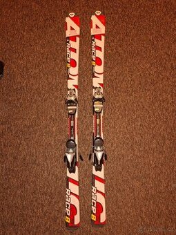 Dětské lyže Atomic Race 8 cm s vázáním