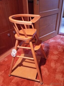 Dětská jídelní stolička