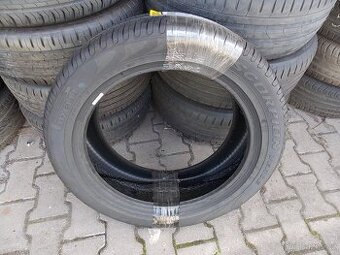 1x letní pneu Pirelli Scorpion 235/50 R19