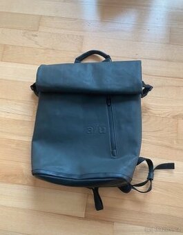 Novy batoh - do prace / školy