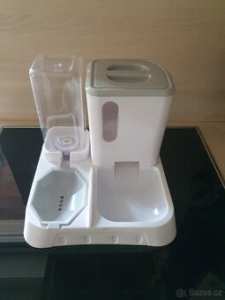 Prodám věci pro kočku, fredku nebo malého pejska