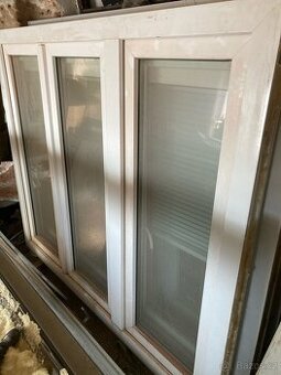 Okna třídílná dvojitá skla