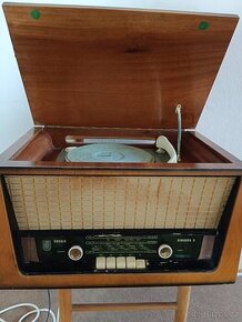 Gramorádio Gavota 2 Tesla 