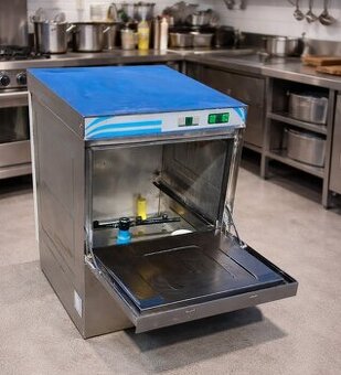 Gastro myčka 60cm Mach Italy