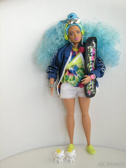 Panenka Barbie EXTRA modré vlasy Mattel