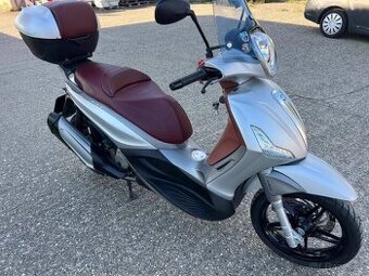 Prodám PIAGGIO BEVERLY 350