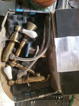 umyvadlová páková baterie, mosaz