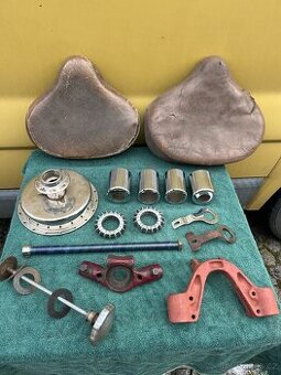 Prodám JAWA Pérák díly co zbyli z renovace