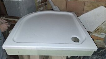 Sprchova vanicka ctvrtkruh 90