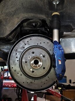 Adaptéry třmenu BMW E36 Porsche