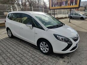 Opel Zafira 2015 100kw 2xalu sada po rozvodech