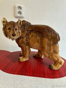 Royal Dux velika figura medved