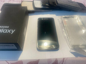 Samsung Galaxy S7 32gb + kryty a krabička