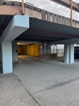 Prodej garáže 18 m² – Manželů Dostálových, Praha 9 – Kyje