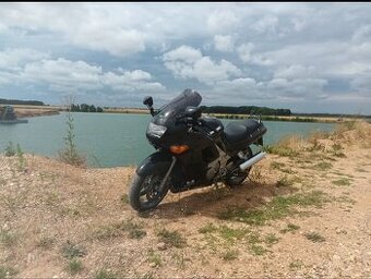 Kawasaki zx 600 e - 1