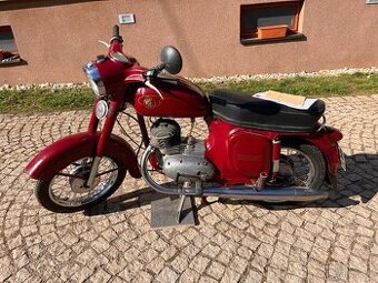Prodam CZ 125 typ 453 delux