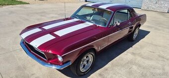 Ford Mustang 1967 V8 Manual