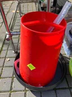 krmítko pro 10kg krmiva
