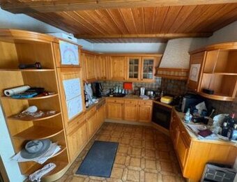 Rustikálni kuchyňská linka