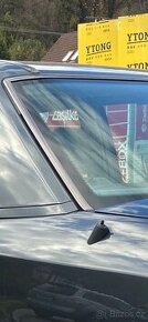 Prodám okenní lištu Mercedes W124 A1246782030
