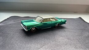 Hot Wheels 65 Ford Galaxie RLC