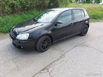 Golf 5 2.0 tdi 103kw - 1