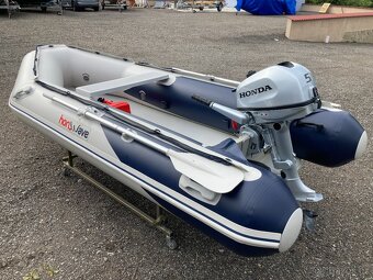 Člun HonWave T32 s motorem Honda BF5 S