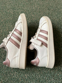 Dívčí tenisky Adidas vel. 35 EU stélka 22cm