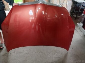 Škoda Fabia 2 přední kapota