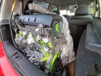 Motor VW MULTIVAN 2.5 TDI AXE