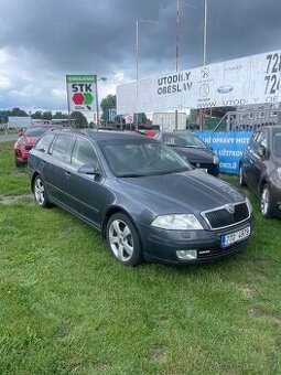 Škoda Octavia II sport packet