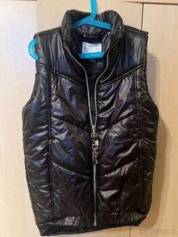 Nádherná teplá vesta Coccodrillo vel. 152