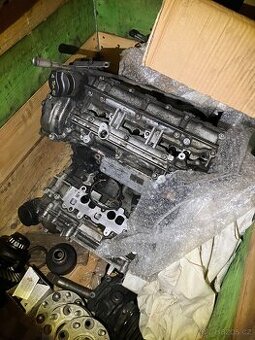 Motor om642 jeep Mercedes zadřený