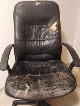 Kancelářská židle/křeslo na kolečkách