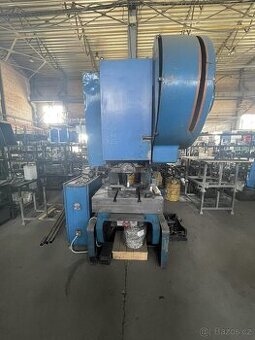 Výstředníkový lis SMERAL LEN 63 C